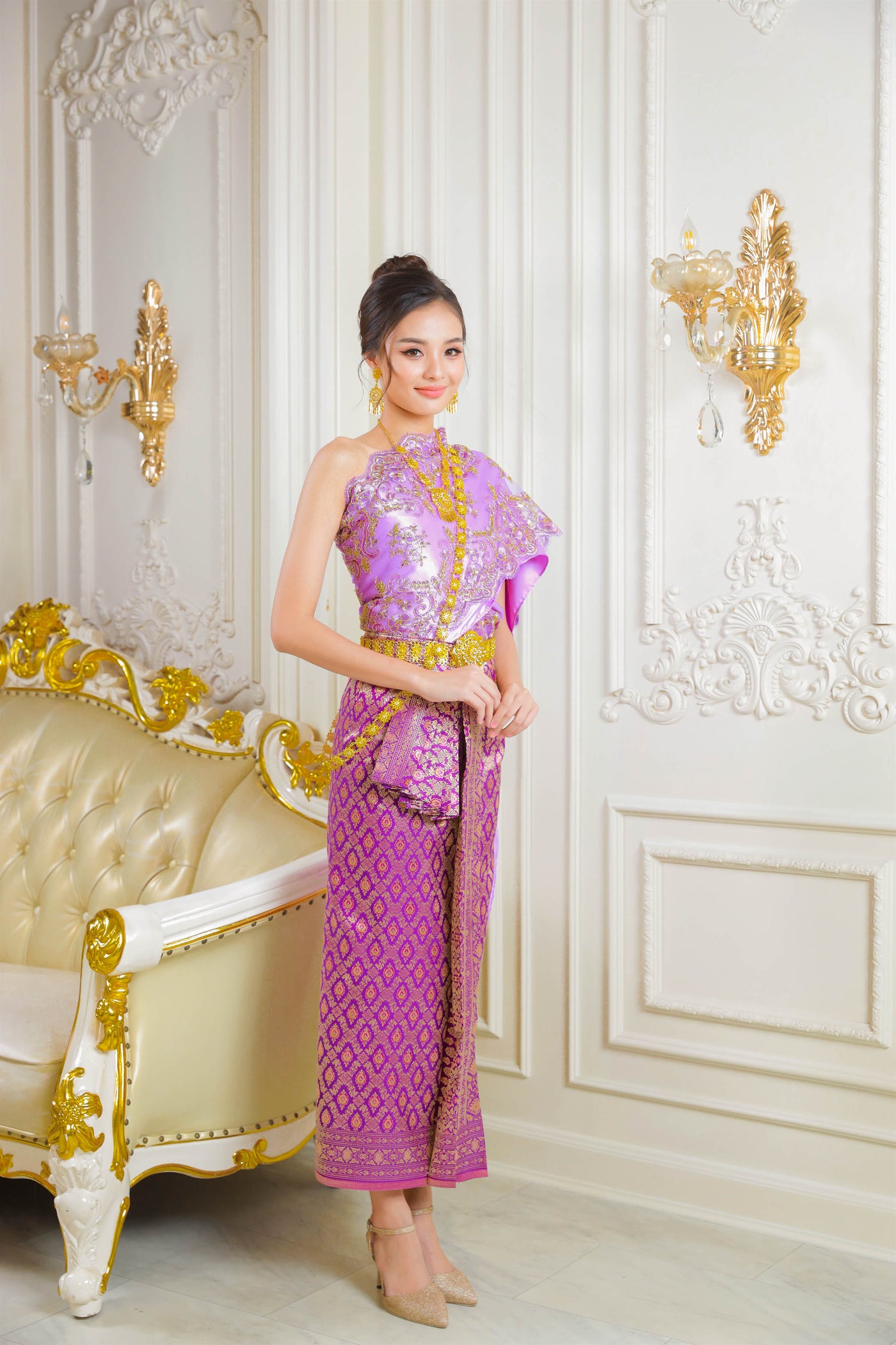 traditional thai dress Everything You Need to Know About Traditional Thai Dresses