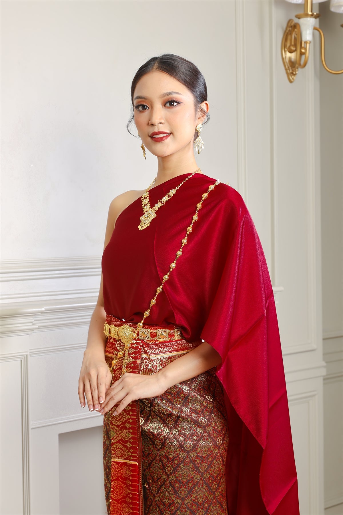 thai party dress Embrace elegance with our exquisite turquoise Thai silk dress adorned with delicate French lace appliqu . Perfect for those who value timeless beauty and exceptional craftsmanship. Limited pieces available don't miss