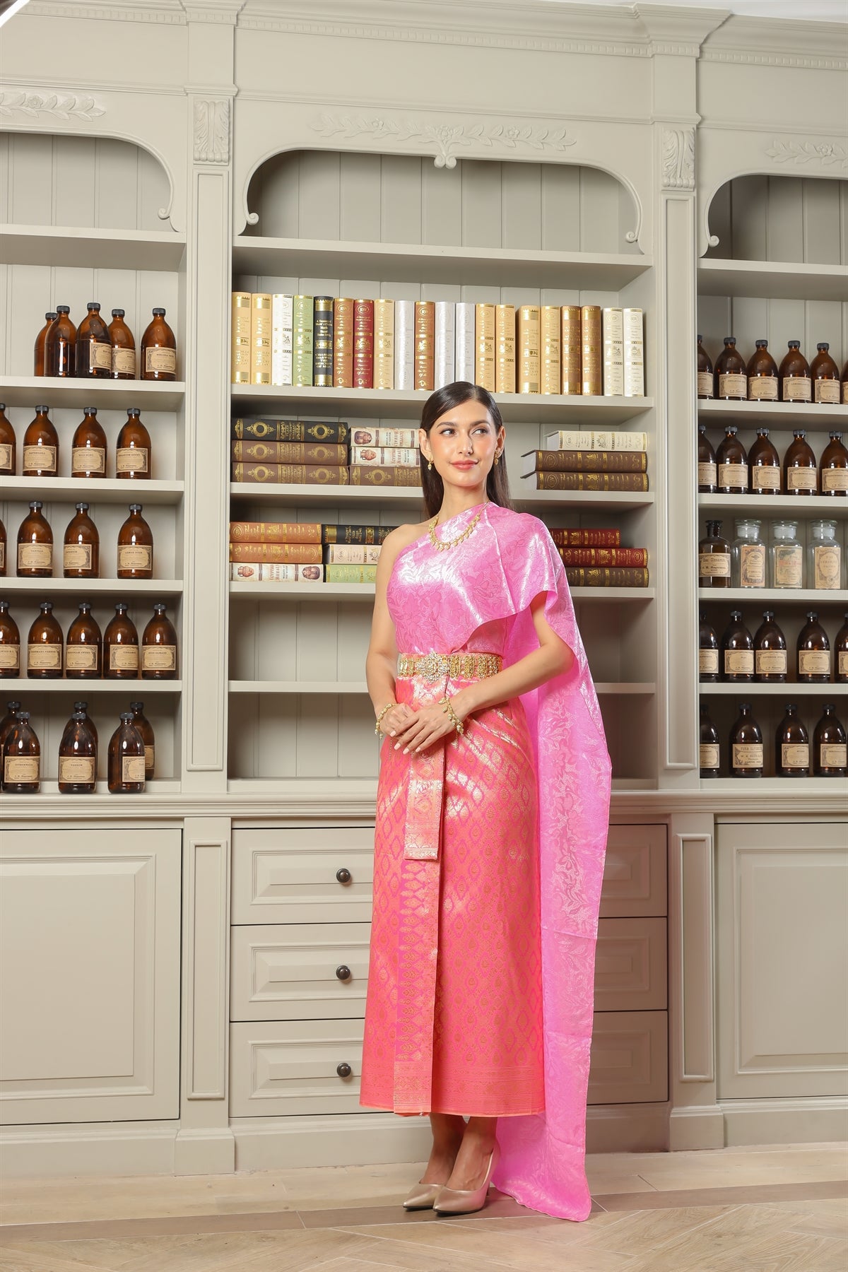 Our traditional Thai clothing in a flirty pink color.